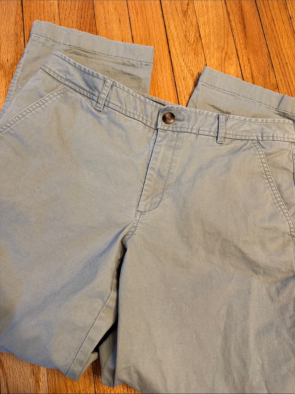 L.L. Bean Pants Women’s Straight Leg Chino Pants in Light Blue-Green 6